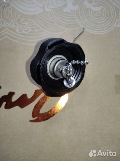 Крышка бака плм Yamaha 2.5, 4, 5 л.с