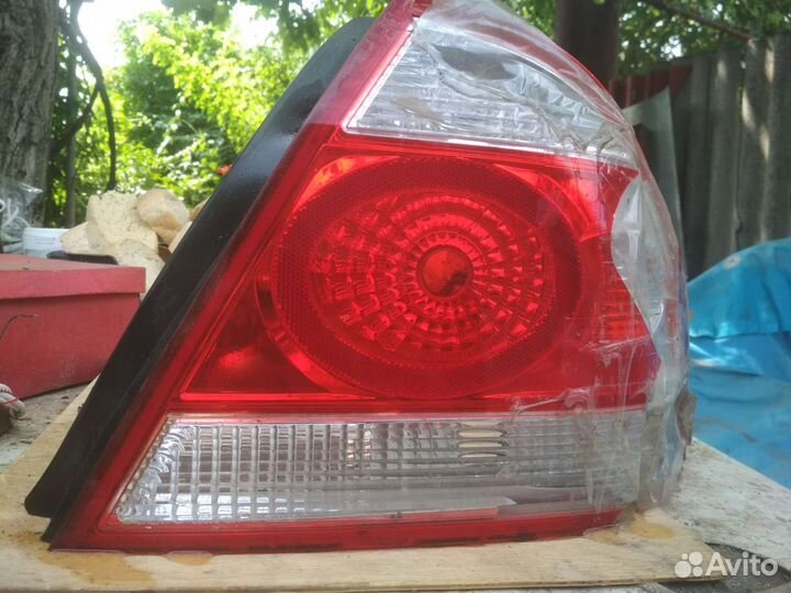 Задний фонарь