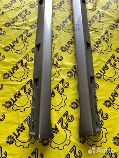 Накладки на порог обвес комплект Subaru Legacy BLE