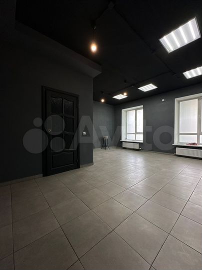 Свободного назначения, 30 м²