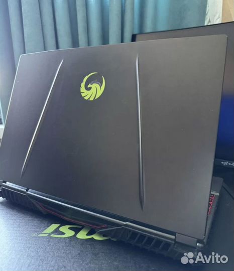 Игровой ноут Msi Alpha15 Ryzen7 gtx1050ti 16ddr4