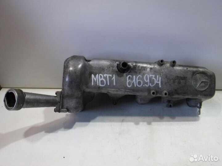 Крышка головки блока (клапанная) Mercedes-Benz T1