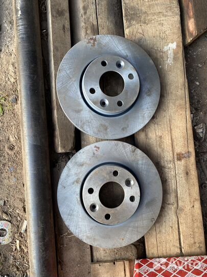 Передние торомозные диски LADA vesta