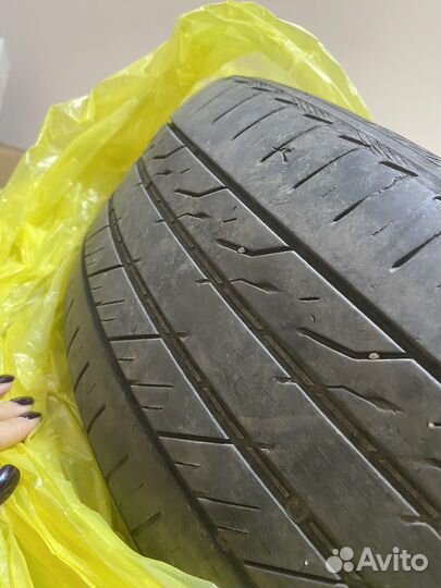 Landsail CLV1 215/60 R17