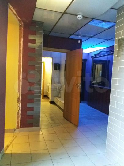 Свободного назначения, 300 м²