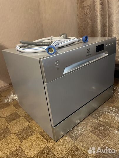 Посудомоечная машина Electrolux