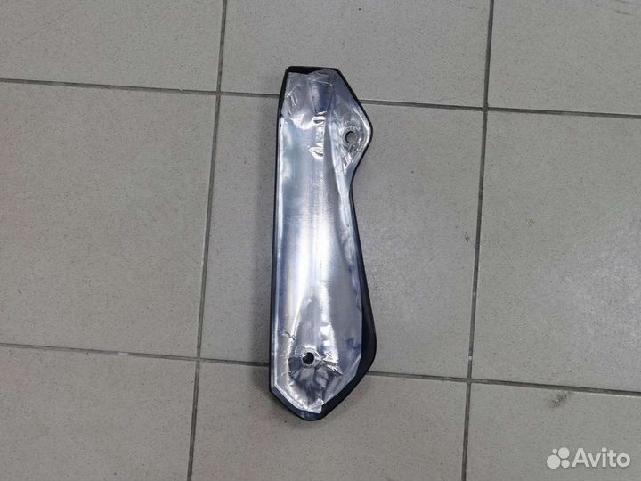 Suzuki Address V125G накладка глушителя