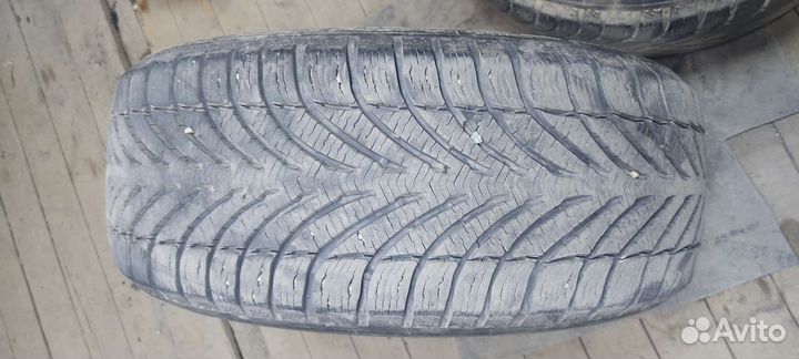 Bfgoodrich G-Force Winter 215/50 R17 95
