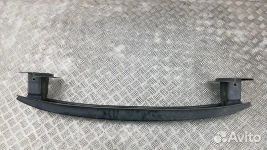 Усилитель бампера передний (кронштейн) volkswagen