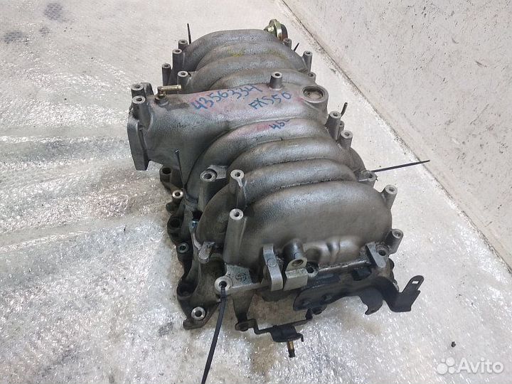 Впускной коллектор