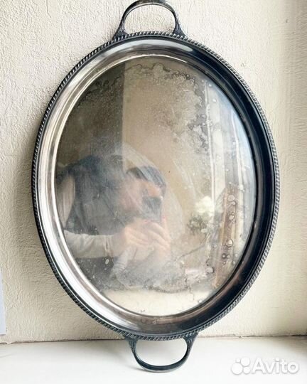 Большие подносы, Англия