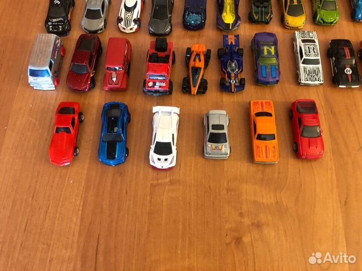 Машинки хотвилс HotWheels