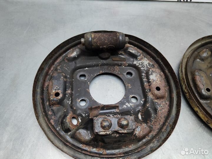 Тормозной цилиндр Mitsubishi Lancer 6 (C62A) 1991г