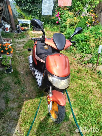 Скутер stels scif 50