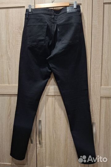 Джинсы Levis/31