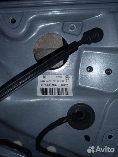 1J4837756F Стеклоподъемник Volkswagen