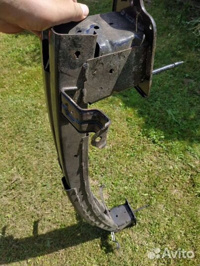 Усилитель бампера Santa Fe (2014- дизель)