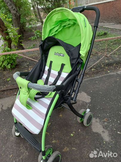 Прогулочная коляска