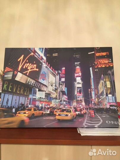 Новый Цветной постер