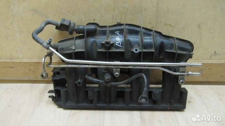 Коллектор впускной Volkswagen Passat B6 2005-2010