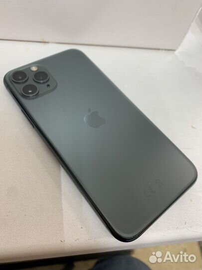 iPhone 11 Pro, 64 ГБ