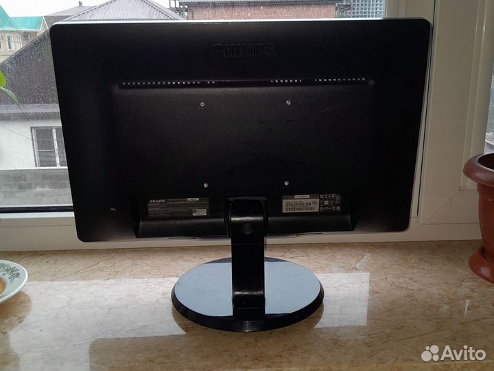 Монитор для компьютера Philips
