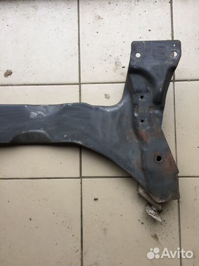 Подрамник передний land rover freelander 1