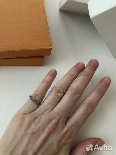 Кольцо на палец ноги