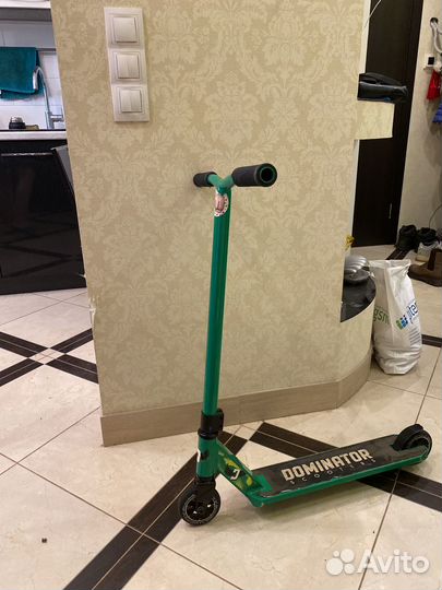 Трюковой самокат