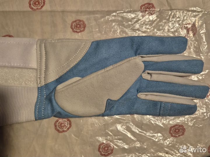 Перчатка для фехтования правая новая