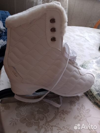 Коньки женские фигурные nordway 40 размер