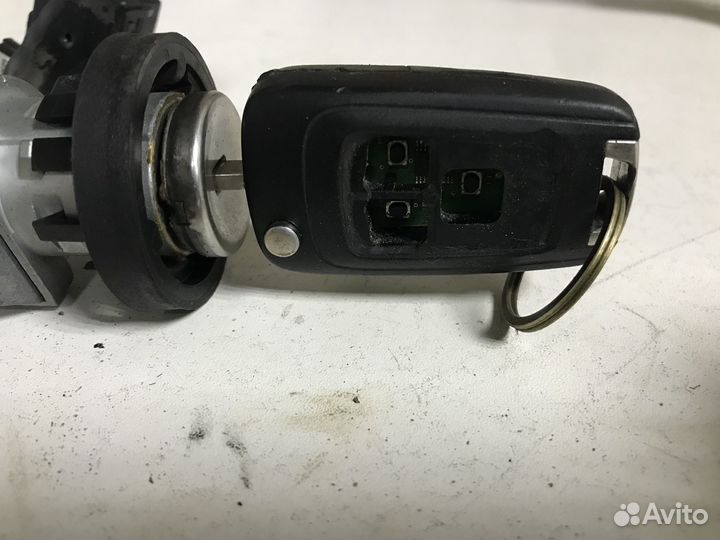 Замок зажигания Chevrolet Cruze