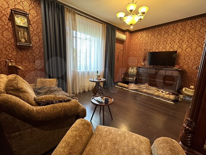 5-к. квартира, 115 м², 5/7 эт.