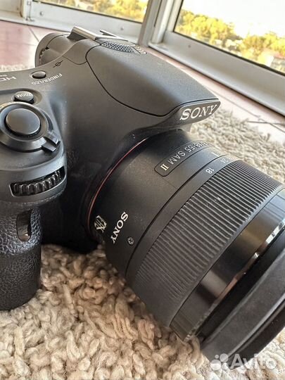 Зкркалтный фотоаппарат Sony Alpha SLT-A58 Kit