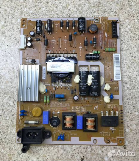 Телевизор в разбор Samsung UE32F5000AK