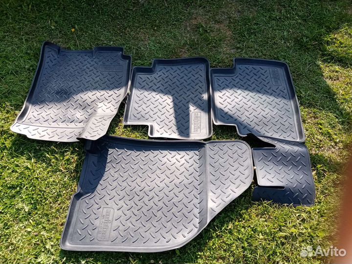 Автомобильные коврики