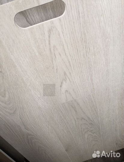 Купить замковый кварц винил