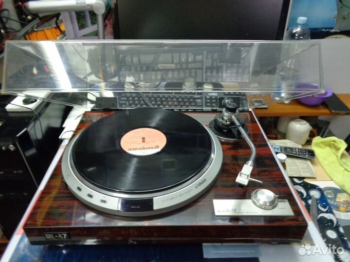 Виниловые проигрыватели из Японии