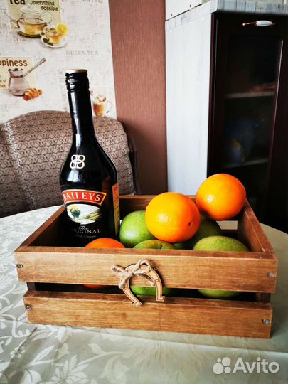 Фруктовница, салфетница натуральное дерево