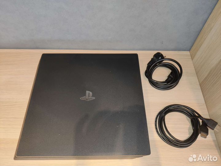 Sony PlayStation 4 Pro 1TB