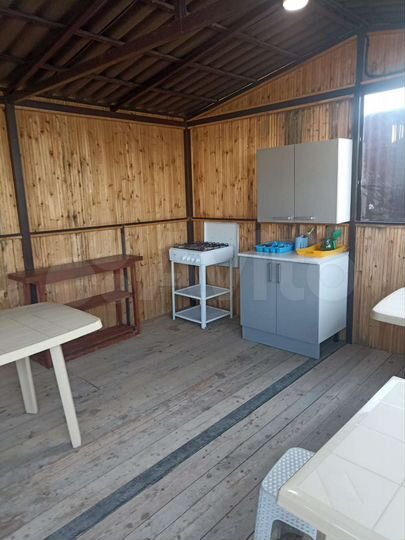 Гостиница, 325 м²