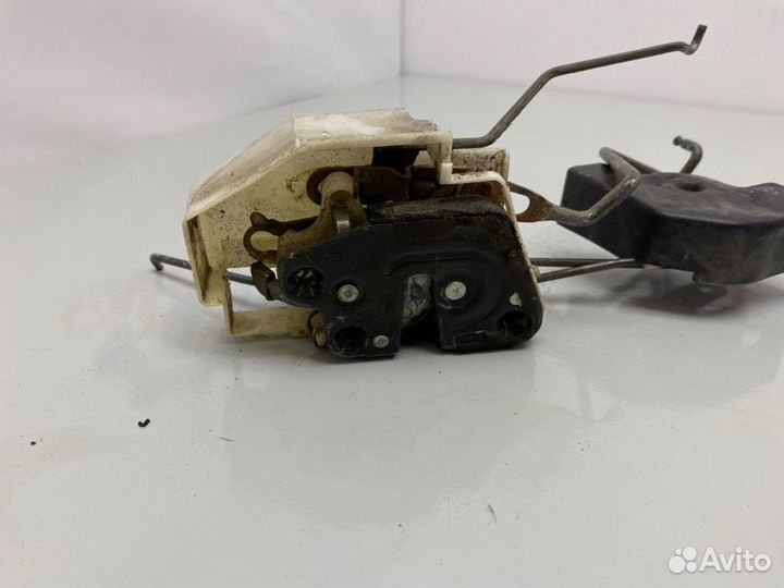 Замок двери передней левый Hyundai Sonata IV (EF)