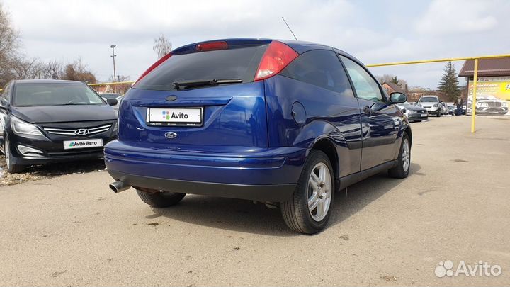 Ford Focus 2.0 МТ, 2000, 143 601 км