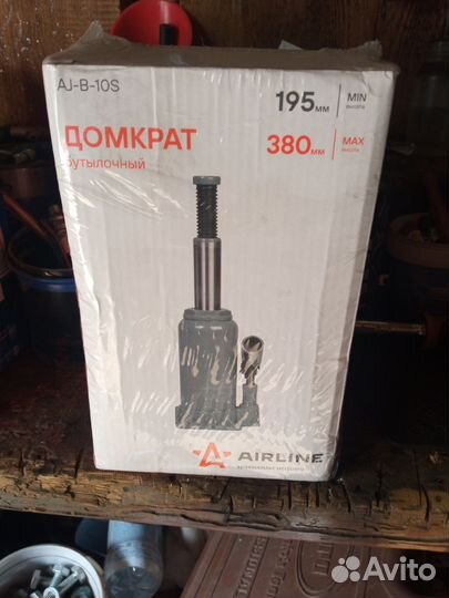 Домкрат гидравлический бутылочный 10 т