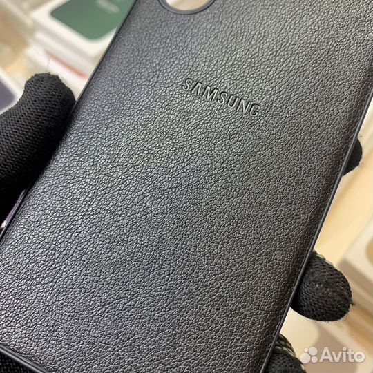 Чехол на Samsung S22 Ultra силикон под кожу черный