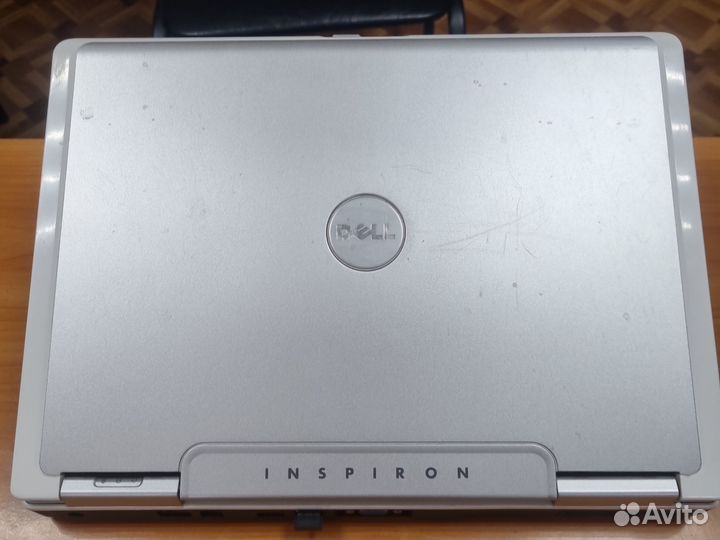 Ноутбук dell inspiron 1501