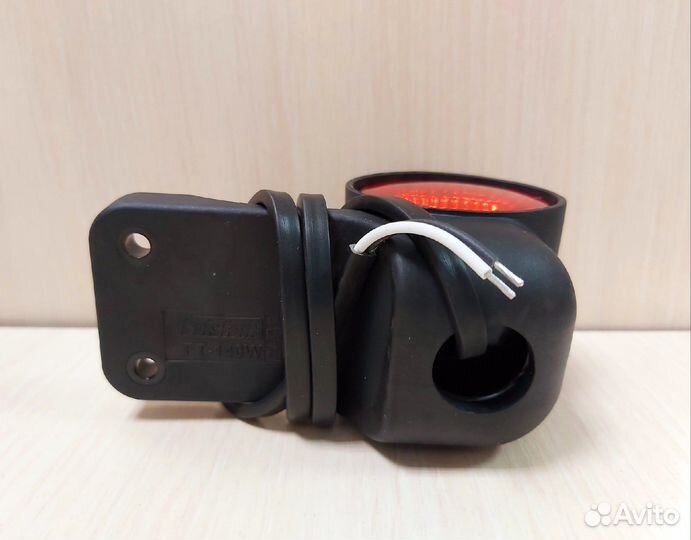 Фонарь контурный на прицеп FT-140 W P (правый) фо