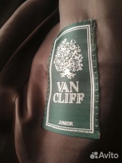 Школьный костюм Van cliff