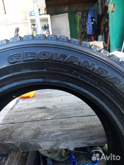 Yokohama Geolandar A/T G011 225/65 R17