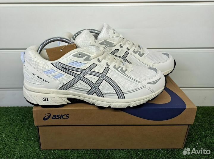 Кроссовки Asics мужские летние